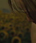 House_at_the_End_of_the_Street__28175329.jpg