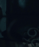 House_at_the_End_of_the_Street__28183029.jpg