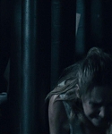 House_at_the_End_of_the_Street__28183229.jpg