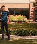 House_at_the_End_of_the_Street__2825229.jpg