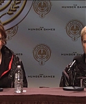 Hunger_Games_Press_Conference_-_Saturday_Night_Live__2811129.jpg