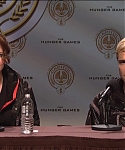Hunger_Games_Press_Conference_-_Saturday_Night_Live__2811929.jpg