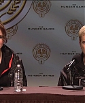 Hunger_Games_Press_Conference_-_Saturday_Night_Live__2812129.jpg