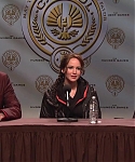 Hunger_Games_Press_Conference_-_Saturday_Night_Live__2818629.jpg