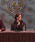 Hunger_Games_Press_Conference_-_Saturday_Night_Live__2819829.jpg