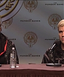 Hunger_Games_Press_Conference_-_Saturday_Night_Live__2824629.jpg