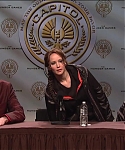 Hunger_Games_Press_Conference_-_Saturday_Night_Live__2830029.jpg