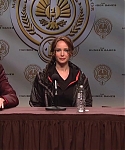Hunger_Games_Press_Conference_-_Saturday_Night_Live__2830629.jpg