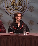 Hunger_Games_Press_Conference_-_Saturday_Night_Live__2830929.jpg