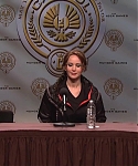 Hunger_Games_Press_Conference_-_Saturday_Night_Live__2831229.jpg