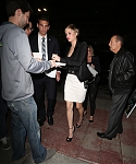 January_11_-_Dinner_at_the_Skylight_Gardens_restaurant_and_signs_autographs_for_fans_in_Los_Ang_28629.jpg