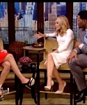 January_242C_2013_-_Live_with_Kelly_and_Michael_2830129.jpg