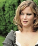Jennifer_Lawrence_on_The_Hunger_Games_-_Vogue_Diaries_207.jpg