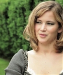 Jennifer_Lawrence_on_The_Hunger_Games_-_Vogue_Diaries_209.jpg