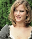 Jennifer_Lawrence_on_The_Hunger_Games_-_Vogue_Diaries_244.jpg