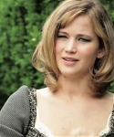Jennifer_Lawrence_on_The_Hunger_Games_-_Vogue_Diaries_247.jpg