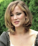 Jennifer_Lawrence_on_The_Hunger_Games_-_Vogue_Diaries_371.jpg