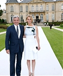 Filename=July_7_-_Attends_the_Christian_Dior_Haute_Couture_FallWinter_2014-2015_show_in_Paris_285729.jpg
Filesize=2780KiB
Dimensions=2000x3000
Date added=Jul 08, 2014 July_7_-_Attends_the_Christian_Dior_Haute_Couture_FallWinter_2014-2015_show_in_Paris_285729.jpg