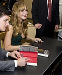 March_20_-__The_Hunger_Games_signing_event_at_Barnes___Noble_in_NYC_284729.jpg