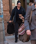March_22_-_Leaving_her_hotel_in_NYC_281529.jpg