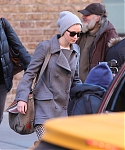 March_22_-_Leaving_her_hotel_in_NYC_28529.jpg