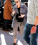 Filename=March_29_-_Out_in_Manhattan2C_NY_283829.jpg
Filesize=2806KiB
Dimensions=1988x3000
Date added=Apr 17, 2015 March_29_-_Out_in_Manhattan2C_NY_283829.jpg