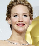 March_2_-_At_the_86th_Academy_Awards_in_L_281029~0.jpg
