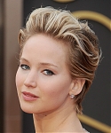 March_2_-_At_the_86th_Academy_Awards_in_L_A_5BArrivals5D_281129~0.jpg