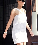 May_4_-_Leaving_Greenwich_Hotel_in_Tribeca_281029.jpg