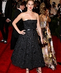 May_6_-_2013_Met_Gala2C_Metropolitan_Museum_of_Art2C_NYC_2815329.jpg