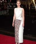 November_11_-_The_Hunger_Games_Catching_Fire_Premiere_in_London_284129.jpg