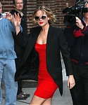 November_12_-_At_The_Late_Show_with_David_Letterman_in_NY_2810229.jpg