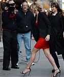 November_12_-_At_The_Late_Show_with_David_Letterman_in_NY_282029.jpg