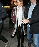 November_14_-_Leaving_a_restaurant_in_New_York__28629.jpg