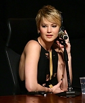 November_14_-_The_Hunger_Games_Catching_Fire_Press_Conference_in_Rome_28629.jpg