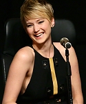 November_14_-_The_Hunger_Games_Catching_Fire_Press_Conference_in_Rome_28729.jpg