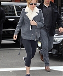 November_16_-_Arriving_at_Soul_Cycle_Gym_in_New_York_City_282929.jpg
