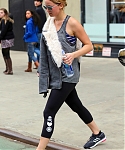 November_16_-_Leaving_Soul_Cycle_Gym_in_New_York_28229.jpg