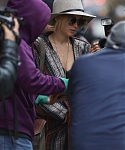 November_16_-_Leaving_her_hotel_in_New_York_2810129.jpg