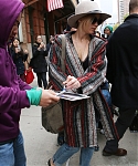November_16_-_Leaving_her_hotel_in_New_York_281429.jpg