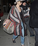 November_16_-_Leaving_her_hotel_in_New_York_284129.JPG