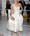 November_17_-__Mockingjay_Part_1__Premiere_in_Los_Angeles_2810229~0.jpg