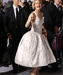 November_17_-__Mockingjay_Part_1__Premiere_in_Los_Angeles_2812829~0.jpg