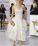 November_17_-__Mockingjay_Part_1__Premiere_in_Los_Angeles_281429~0.jpg