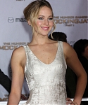 November_17_-__Mockingjay_Part_1__Premiere_in_Los_Angeles_2818529.jpg