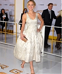 November_17_-__Mockingjay_Part_1__Premiere_in_Los_Angeles_2821929.jpg