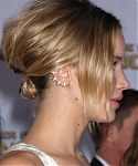 November_17_-__Mockingjay_Part_1__Premiere_in_Los_Angeles_2822529.jpg