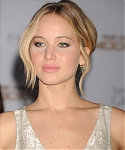 November_17_-__Mockingjay_Part_1__Premiere_in_Los_Angeles_2823429.jpg