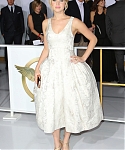 November_17_-__Mockingjay_Part_1__Premiere_in_Los_Angeles_2825329.jpg