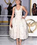 November_17_-__Mockingjay_Part_1__Premiere_in_Los_Angeles_2828929.jpg